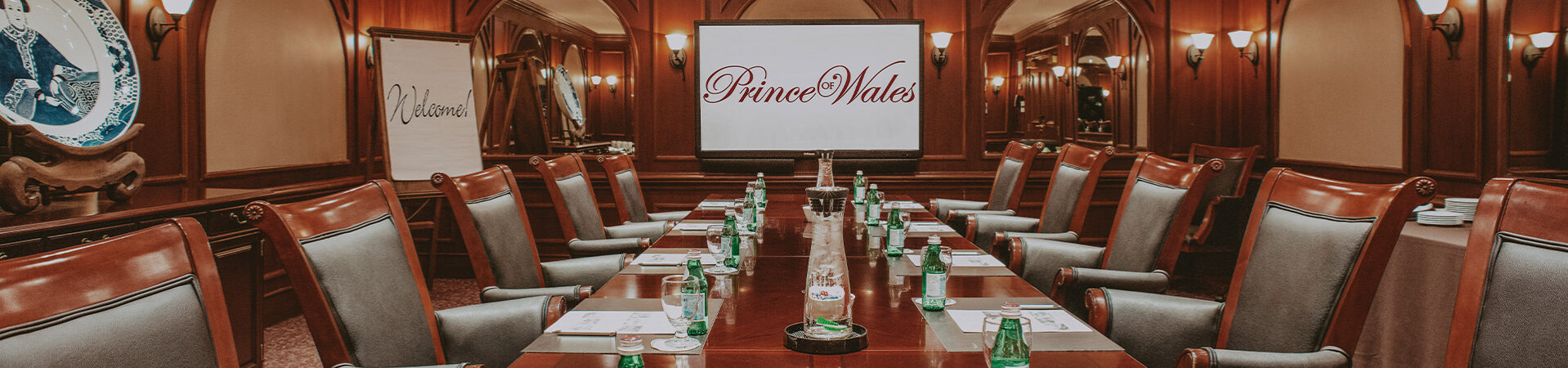 Prince of Wales meeting room with amenities included in Niagara-on-the-Lake