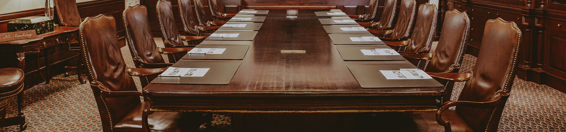 Queen's Landing boardroom set up for a small meeting of 10 guests