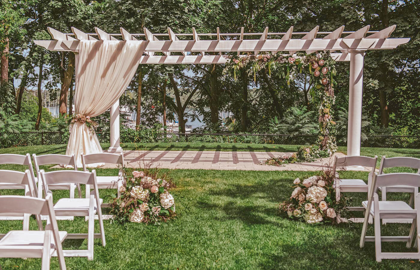 Luxury Wedding Venues At Queen's Landing In Niagara On The Lake