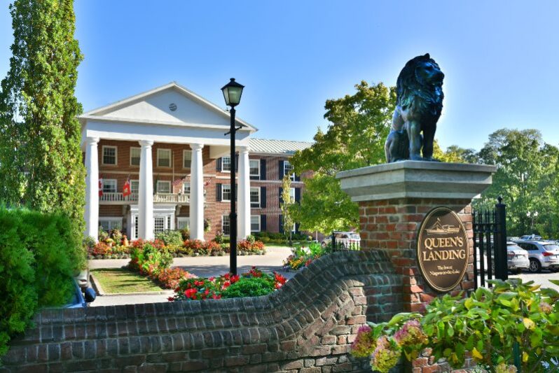 Queen's Landing Hotel, the number one conference hotel in Niagara on the Lake