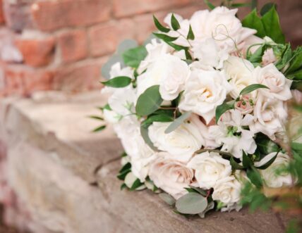 Winter wedding flowers from Clippings Floral Design in Niagara-on-the-Lake.