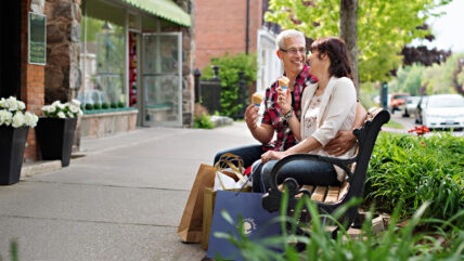 A couple enjoying a Spring getaway in Niagara-on-the-Lake.