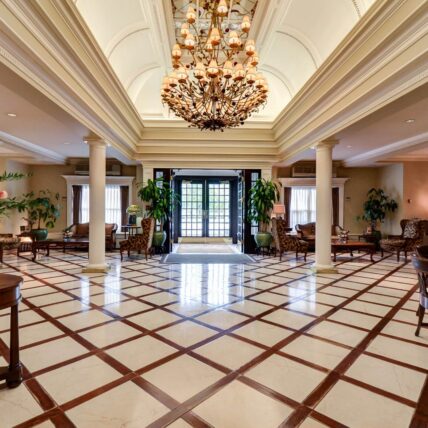 Queen's Landing Hotel Main Lobby and Chandelier